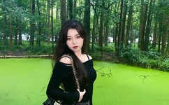 色老头人体艺术网